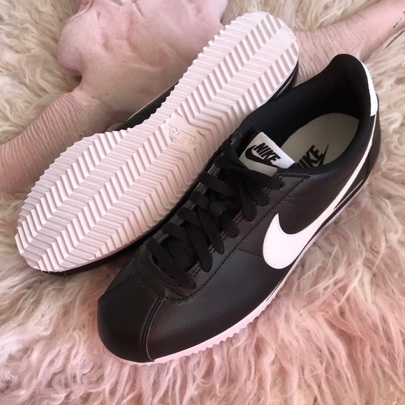 NWT Nike Cortez Leather Classic - Picture 4 of 7